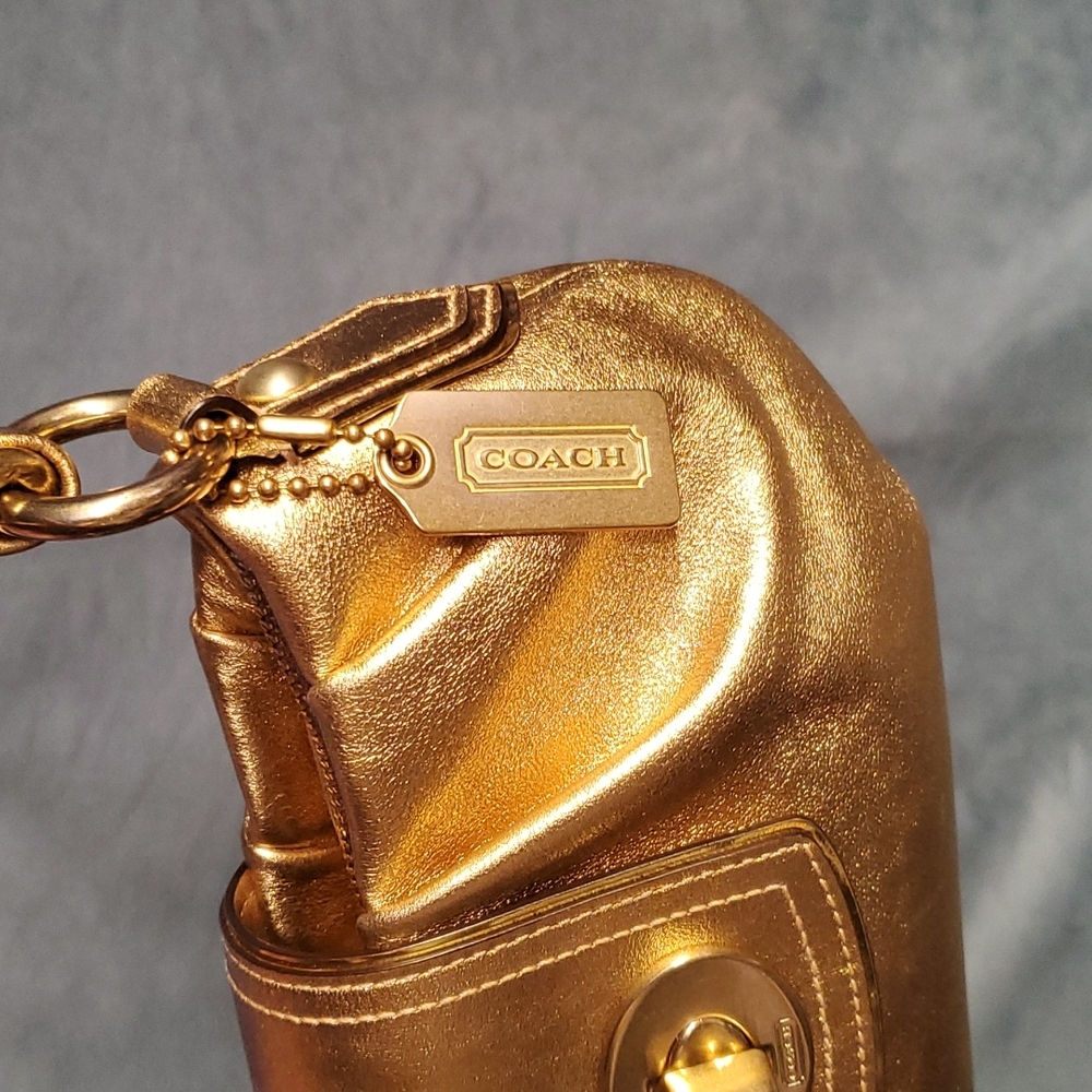 πHPπ RARE Coach Amanda Pippa Leather Gold Purse chain strap - Picture 9 of 17